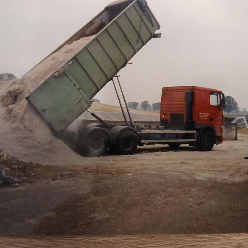 Groothandel  Perspulp, Loos Fourage Essen